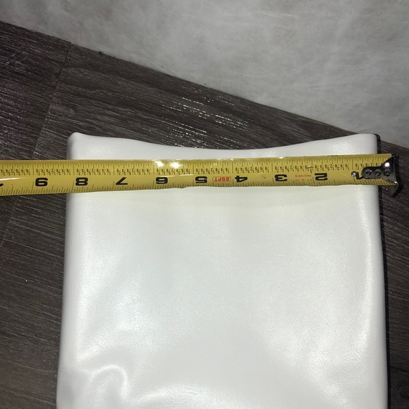 Shoe Dazzle No Regrets Fold White Heeled Boots with Stiletto Heel New - Picture 3 of 8